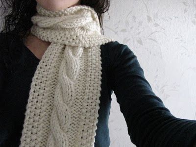cable knit scarf saucy: cozy wooly cabled scarf, super bulky wt yarn, free TWZMABW