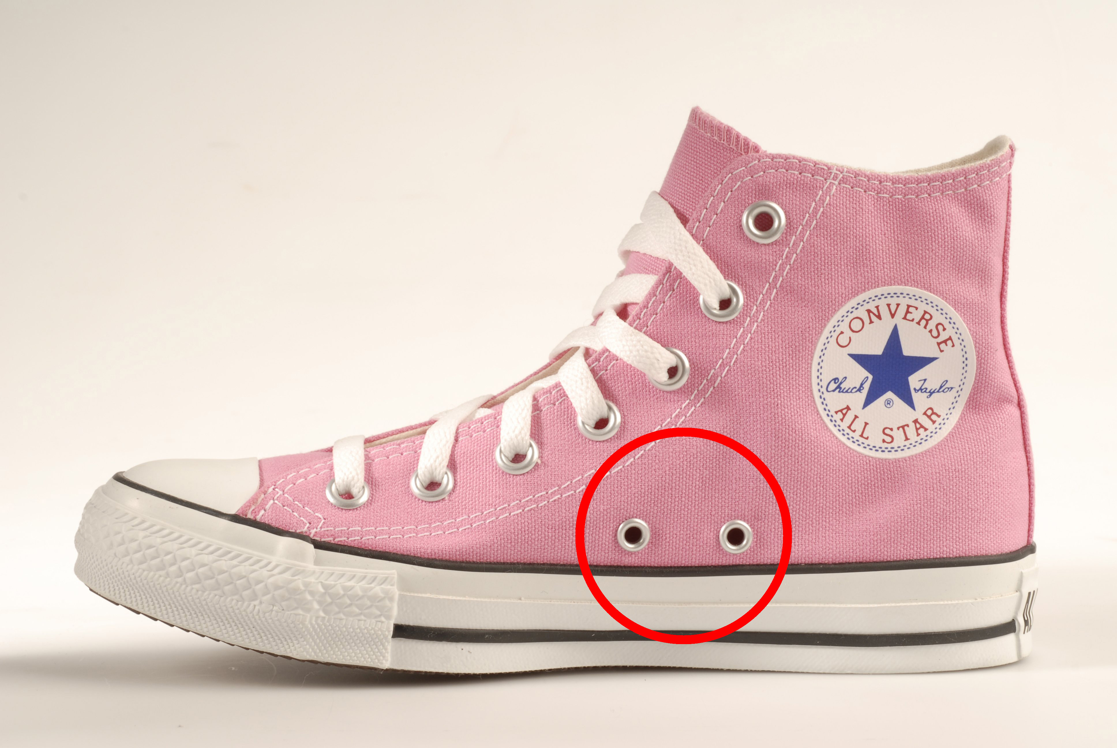 converse trainers thereu0027s no need to wonder what those little holes on the side of your converse FNYEODF
