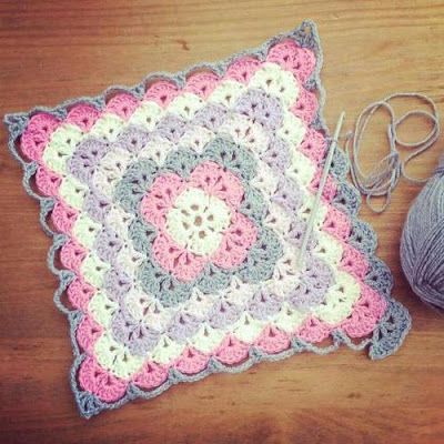 crochet baby blanket shell stitch baby blanket - free pattern ~ yarn crochet GTNKUJO