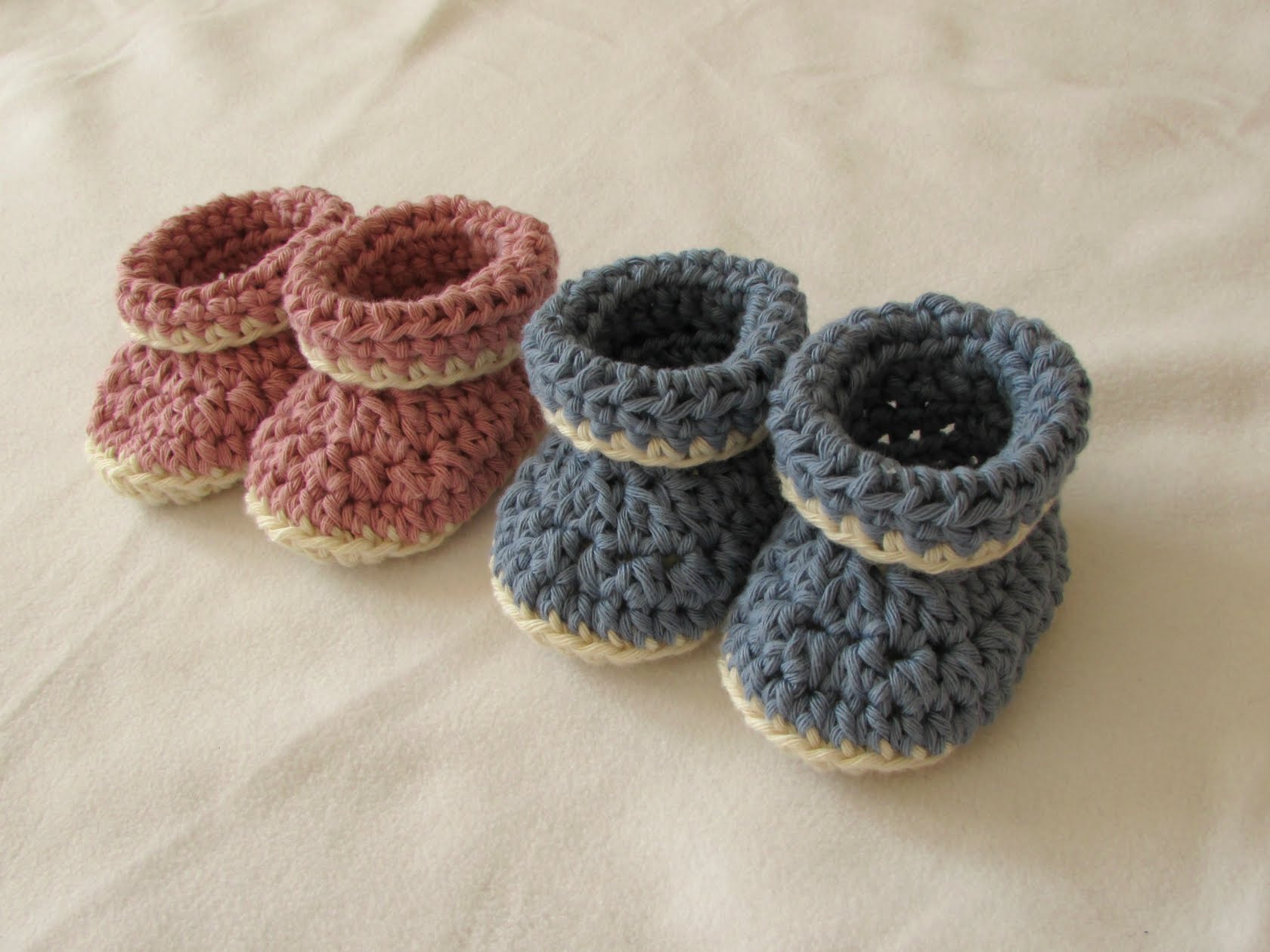 crochet baby booties very easy crochet cuffed baby booties tutorial - roll top baby shoes for  beginners RDLZHMN