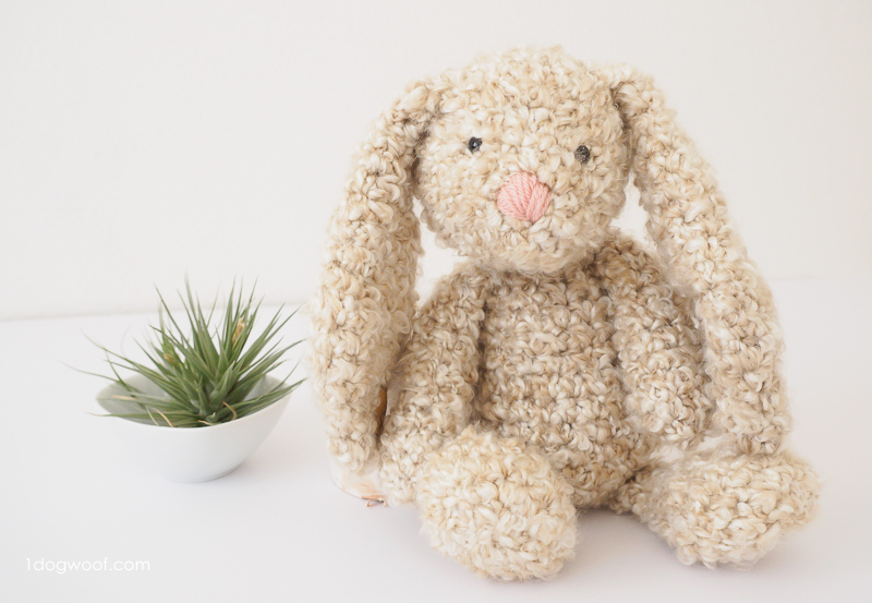 crochet bunny pattern floppy-eared stuffed bunny crochet pattern MSWOCKQ
