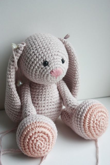 crochet bunny pattern lovely bunny pattern: https://www.etsy.com/shop/ OIADEJZ