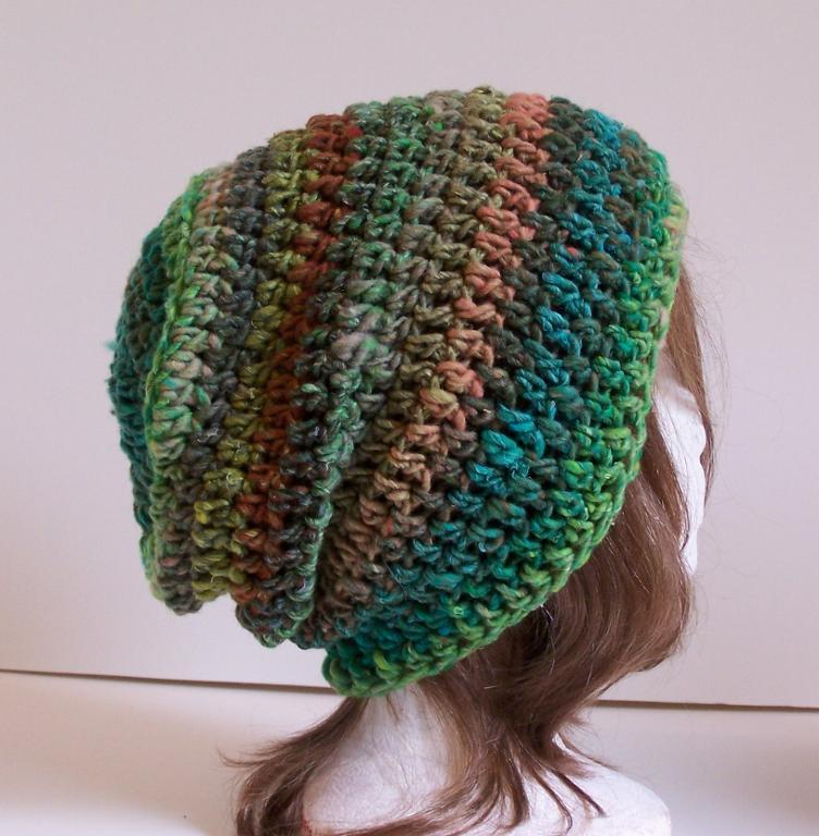 crochet hat outlier slouchy toque free crochet pattern CPKYULQ
