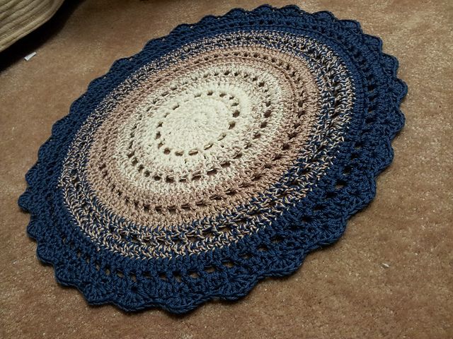 crochet rug patterns crochet rug....free pattern! // love this one! EBVQFVC