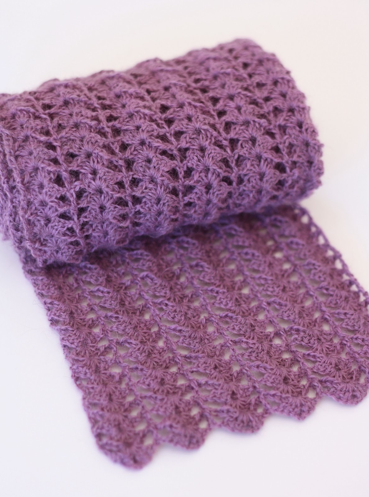 free crochet scarf patterns crocheted scarf {free pattern} ETPGDSH