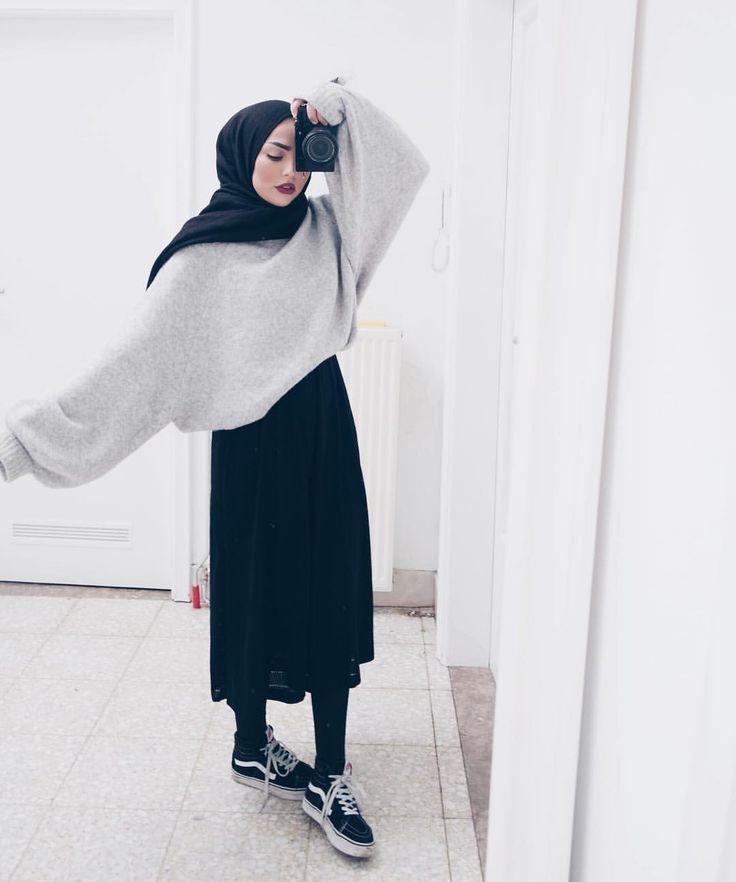 hijab fashion @sauf.etc on instagram- hijab style inspiration casual OKLDJAS