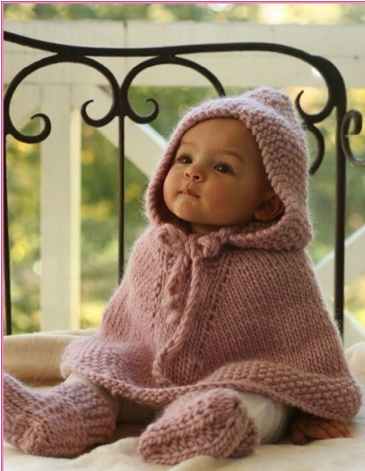 Finding your baby the ideal clothes to wear: knitted baby clothes