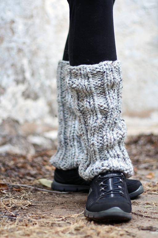 Knitted Leg Warmers knit leg warmers (daring) knitting pattern CMHIAWF