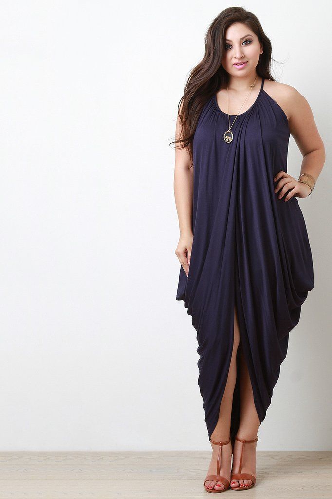Plus size dress to flatter your figure