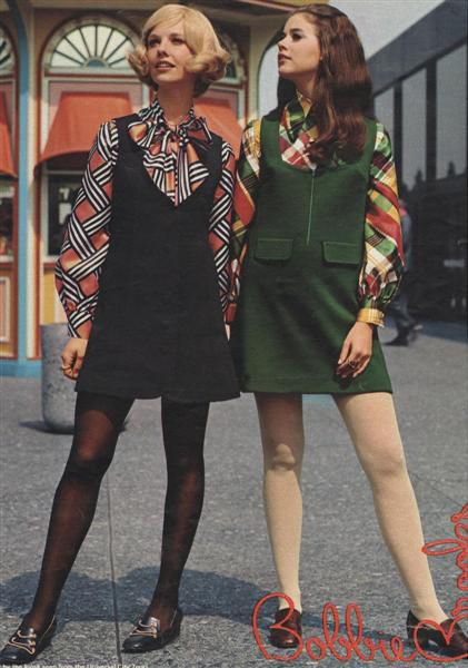 retro fashion 2/23/17 hannah talarico these girls are wearing a 60u0027s inspired look with ZLTTGQI