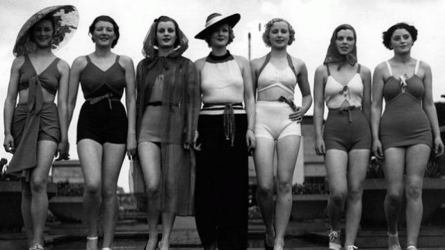 vintage bathing suits celebrate your inner bombshell, from the beach to the bedroom! LRXDUQG