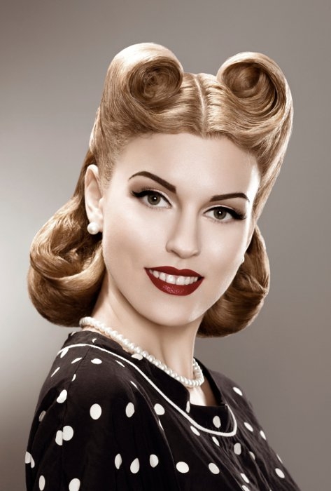 50s Hairstyles: Short Pin Up Hairstyles.