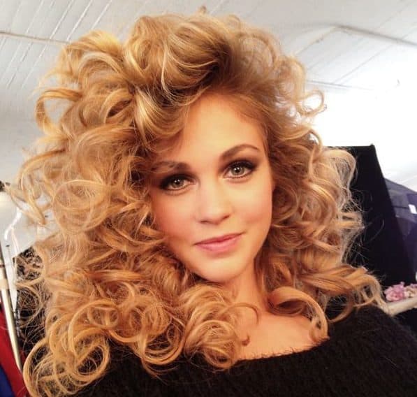 List of 33 Most Popular 80's Hairstyles for Women [Updated]