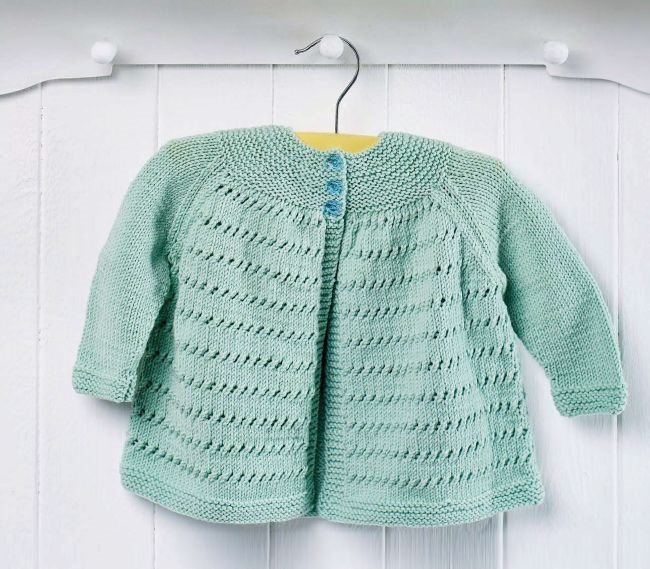 Free Knitting Pattern for an Easy Yoke Baby Cardigan ⋆ Knitting Bee