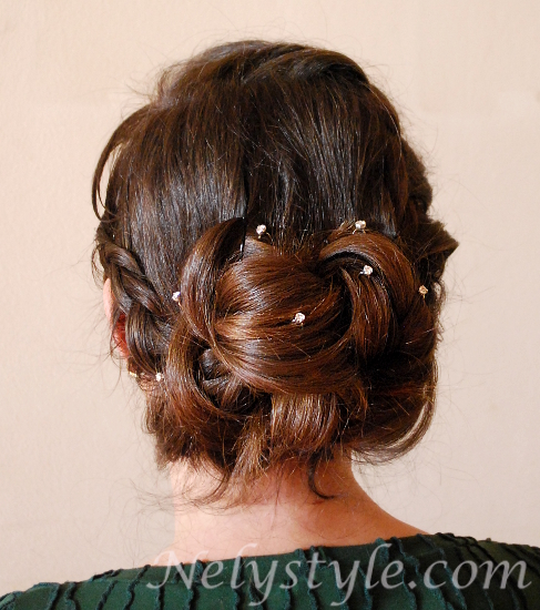 Beautiful hair bun with braid