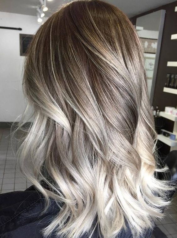 15 Amazing Ash-Blonde Colored Hairstyle Ideas 2019 | Hairstyle Guru
