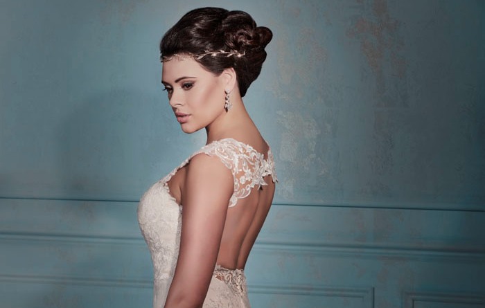 10 bridal hairstyles for a summer wedding