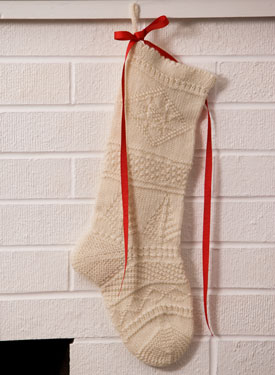 Mix-It-Up Textured Christmas Stocking Pattern - Knitting Patterns