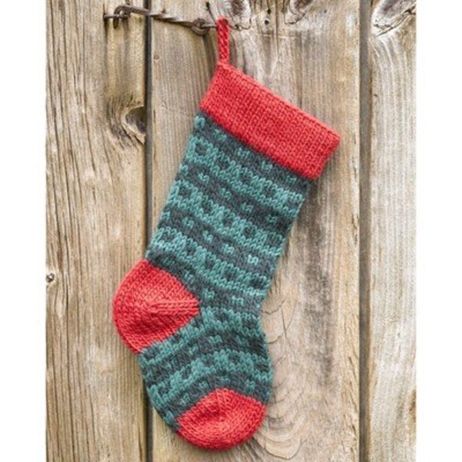 Valley Yarns 283 Spotted Christmas Stocking (Free) at WEBS | Yarn.com