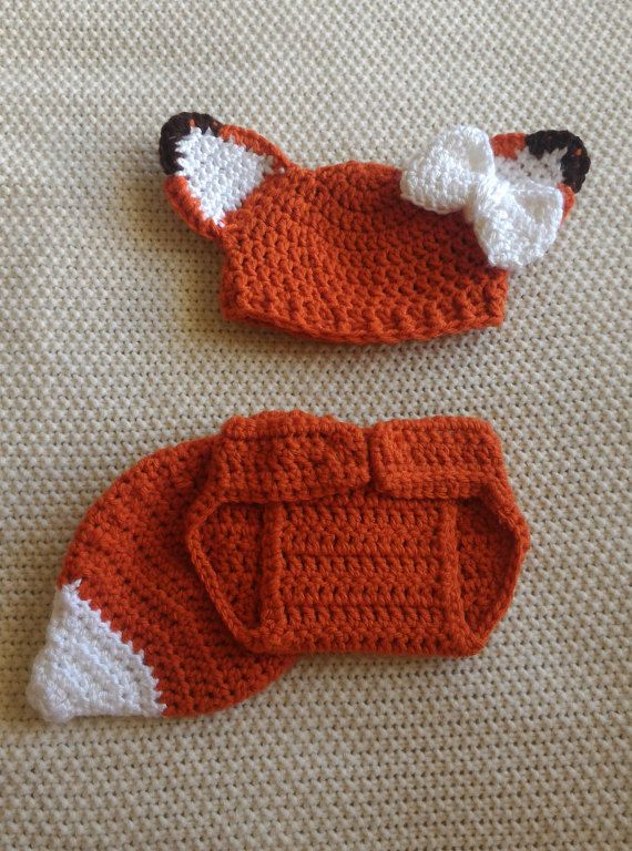 Perfect baby shower gift - crochet baby outfits - Crochet and