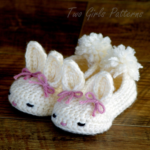 30+ Crochet Baby Booties Ideas For Your Little Prince Or Princess
