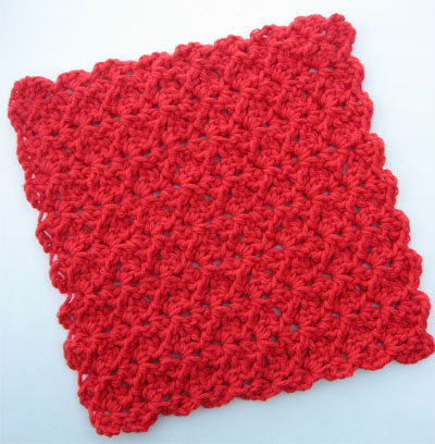 Quick & Easy Crochet Dishcloth Pattern {FREE} | Skip To My Lou