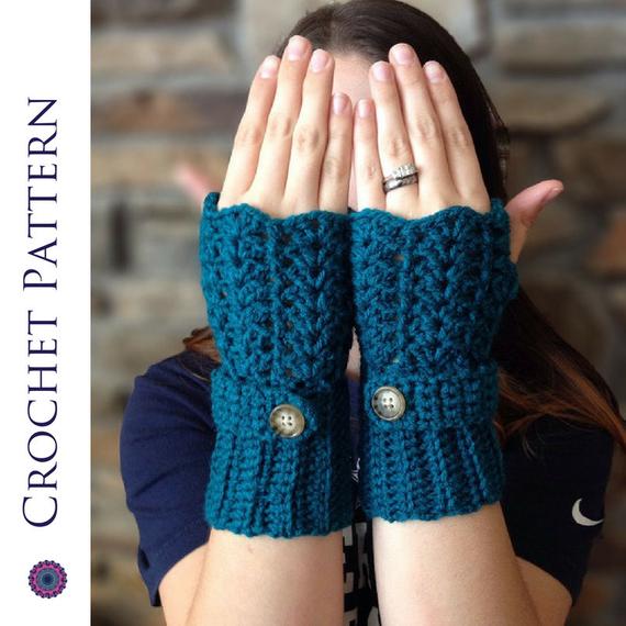 Feminine Lacey Fingerless Gloves CROCHET PATTERN Crochet | Etsy