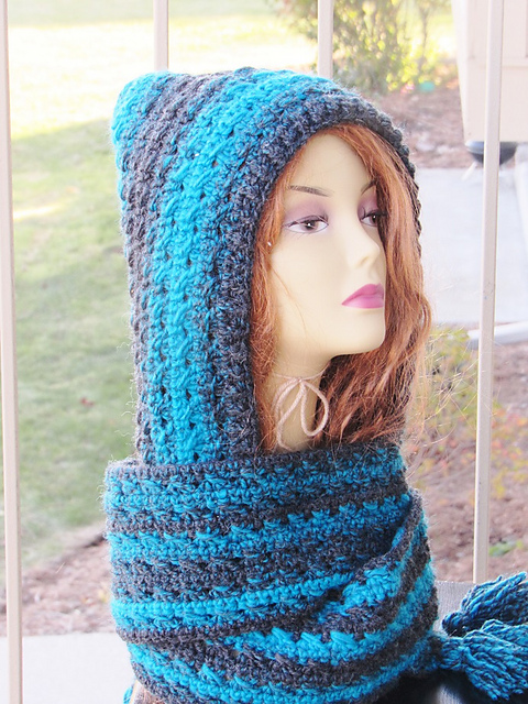 Free Pattern] Heidi Hooded Scarf Is One Of The Comfiest Things You
