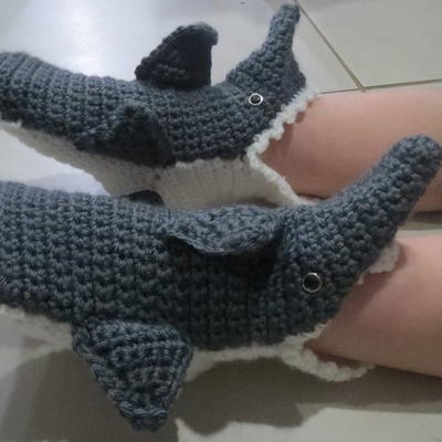6 School of Shark Crochet Patterns + Nautical Design Ideas
