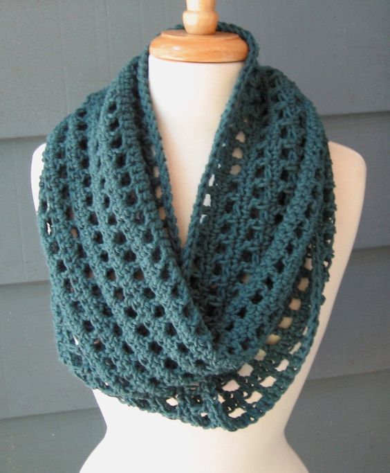 How to make crochet infinity scarf pattern? - Crochet and Knitting