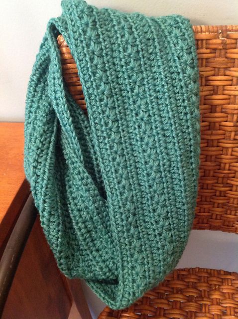 Ravelry: Project Gallery for Pumpkin Infinity Scarf pattern by