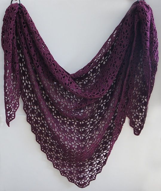 Speaking of shawls, this one is my favourite crochet patterns EVER