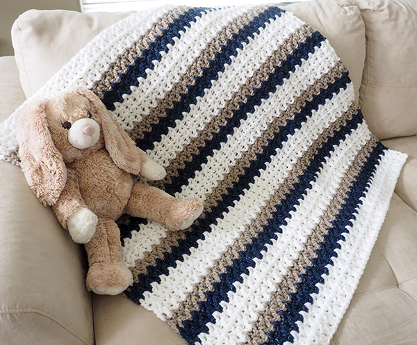 Easy 'Done in a Day' Crochet Baby Blanket - Dabbles & Babbles