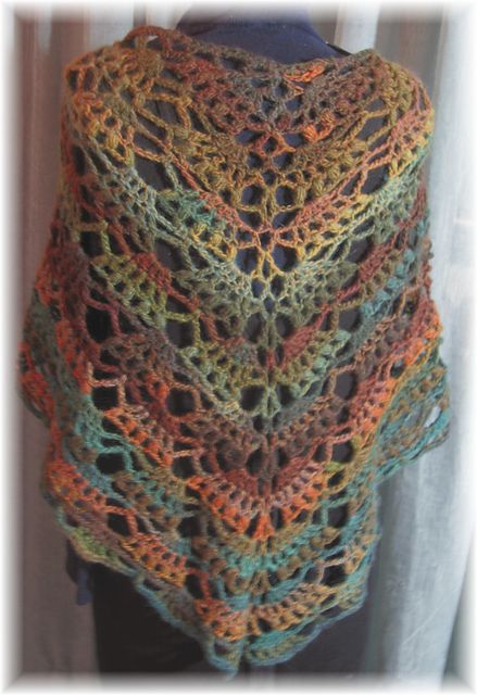 Elegant Shawl pattern by Lion Brand Yarn | CrochetHolic
