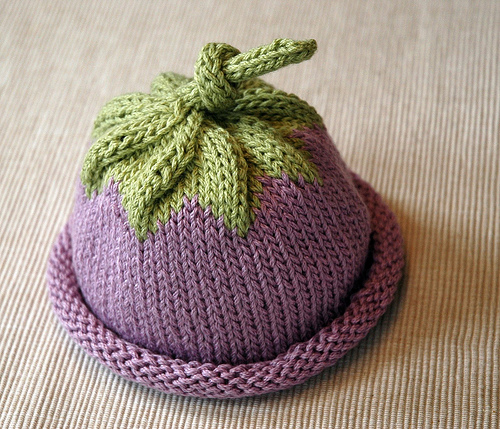 Knitting Patterns Galore - Berry Baby Hat