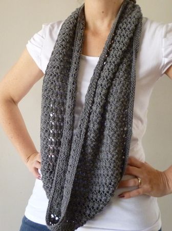 lace infinity scarf pattern - free | All things knitted | Pinterest