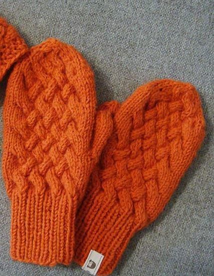 Orange Cabled Knit Mittens Pattern | How to Knit Mittens