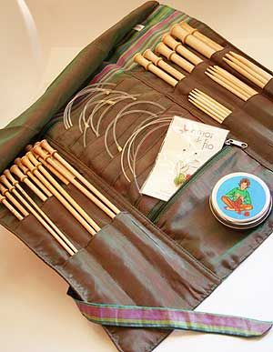 Knitting Needle Case- i wish i had seen this before I tried to make