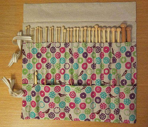 Knitting Needle Case - Tutorial | Guthrie & Ghani | Sewing projects