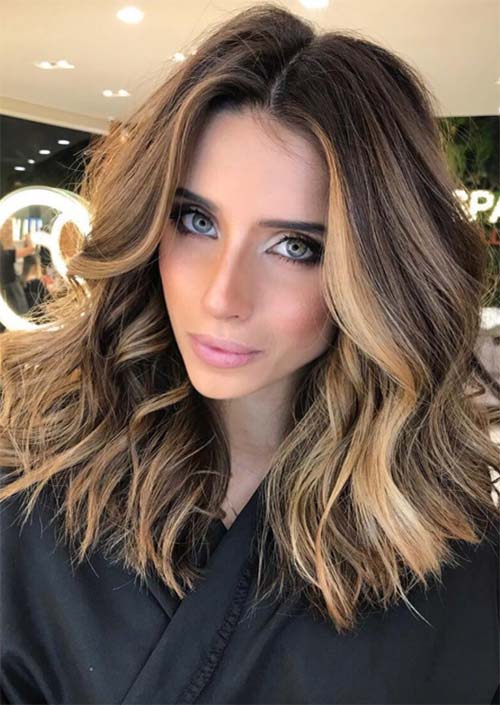 51 Medium Hairstyles & Shoulder-Length Haircuts for Women in 2019