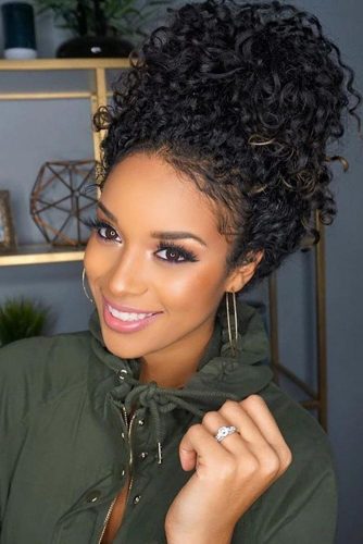 12 Quick Natural Hairstyles That Are Perfect For Valentine's Day