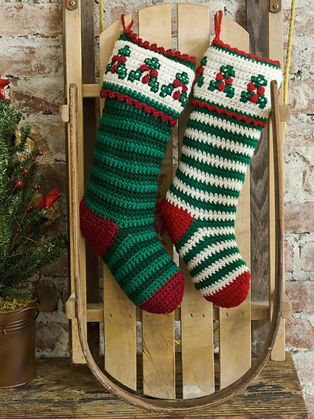 Free Christmas Stocking Crochet Patterns | Creative Crochet