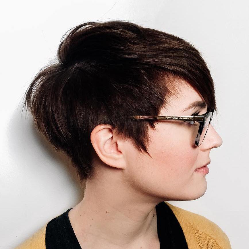 50 Cute Looks with Short Hairstyles for Round Faces