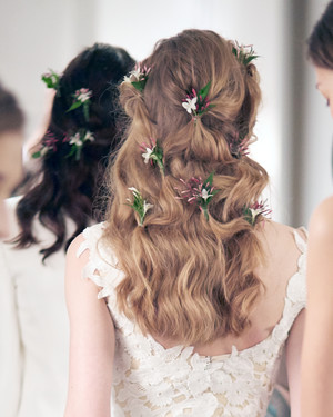 37 Pretty Wedding Hairstyles for Brides with Long Hair | Martha
