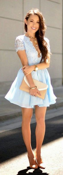 It is Time to Choose a Light Blue Dress for Wedding Guest