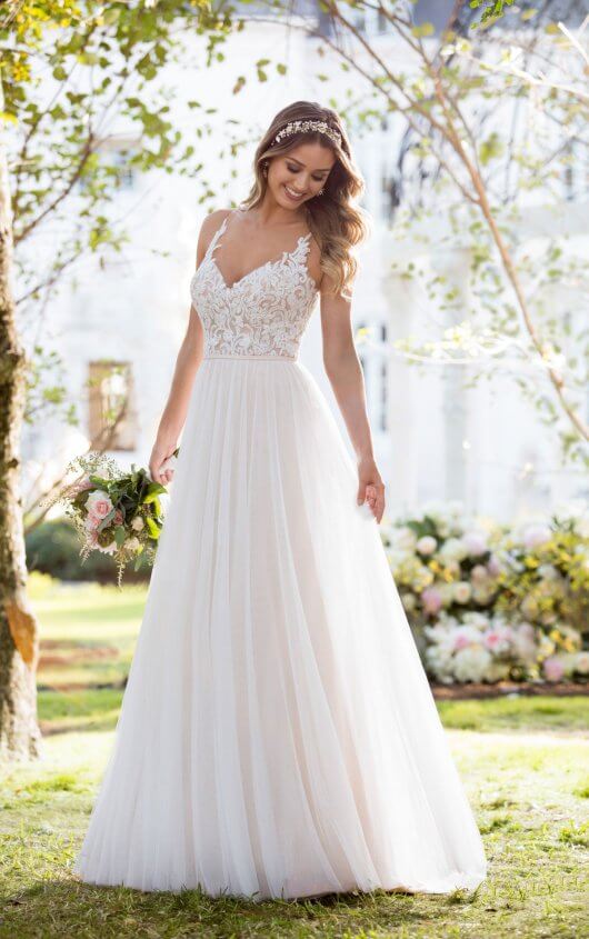 Soft and Romantic Boho Wedding Dress - Stella York Wedding Dresses .
